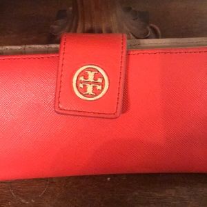Red Tory Burch wallet